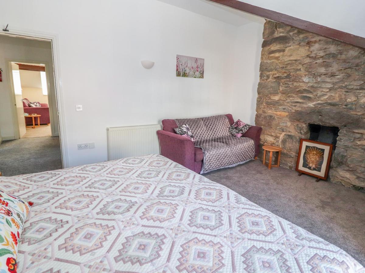 Tram View Apartment Llandudno Bagian luar foto